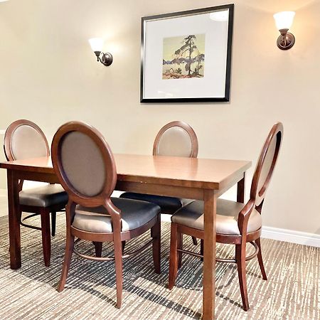 Hillside Haven: Carriage Club Resort Retreat Edgar 外观 照片